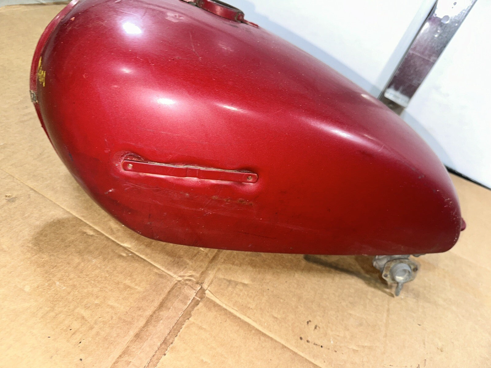 1978 Yamaha XS 650 Gas Fuel Tank 2F0-24110-00-01 1978