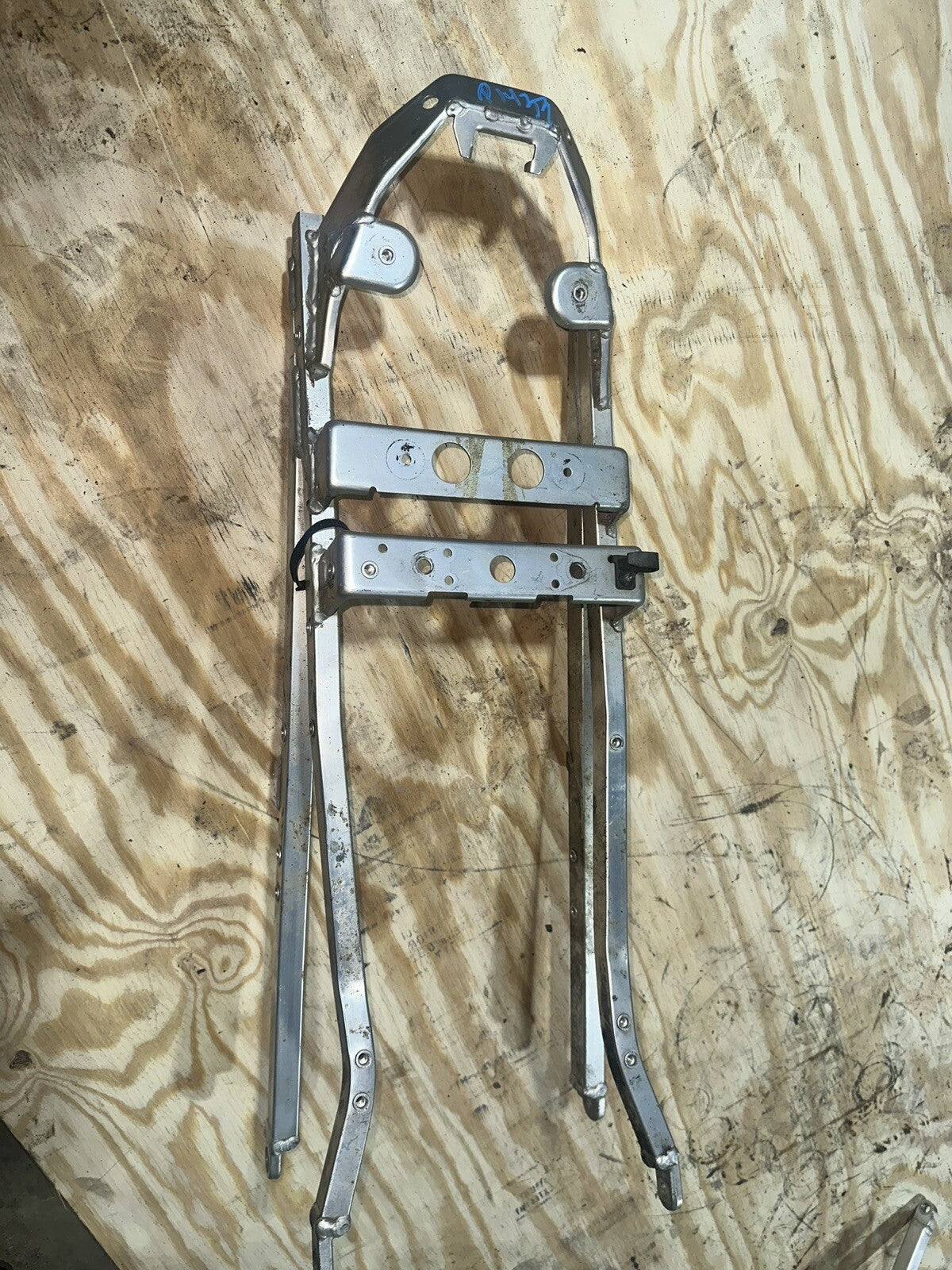 93-96 Suzuki Gsxr 750 Rear Subframe  Sub Frame Straight