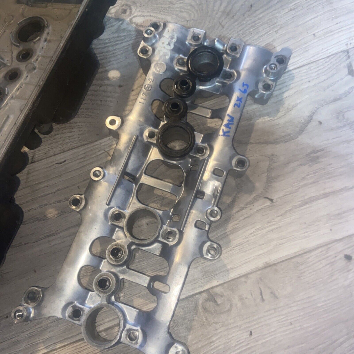 2004 04 03-04 Kawasaki Ninja ZX6R ZX-6R ZX 636 Engine Motor Valve Cover 