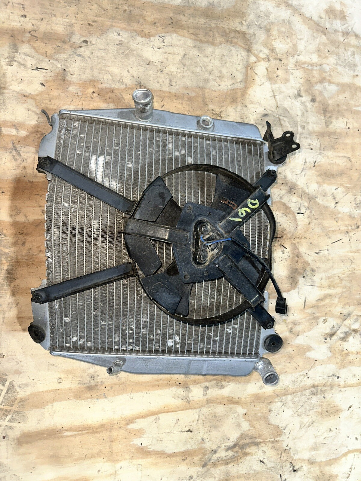 96-03 KAWASAKI NINJA ZX7R ENGINE RADIATOR MOTOR COOLER COOLING RADIATER