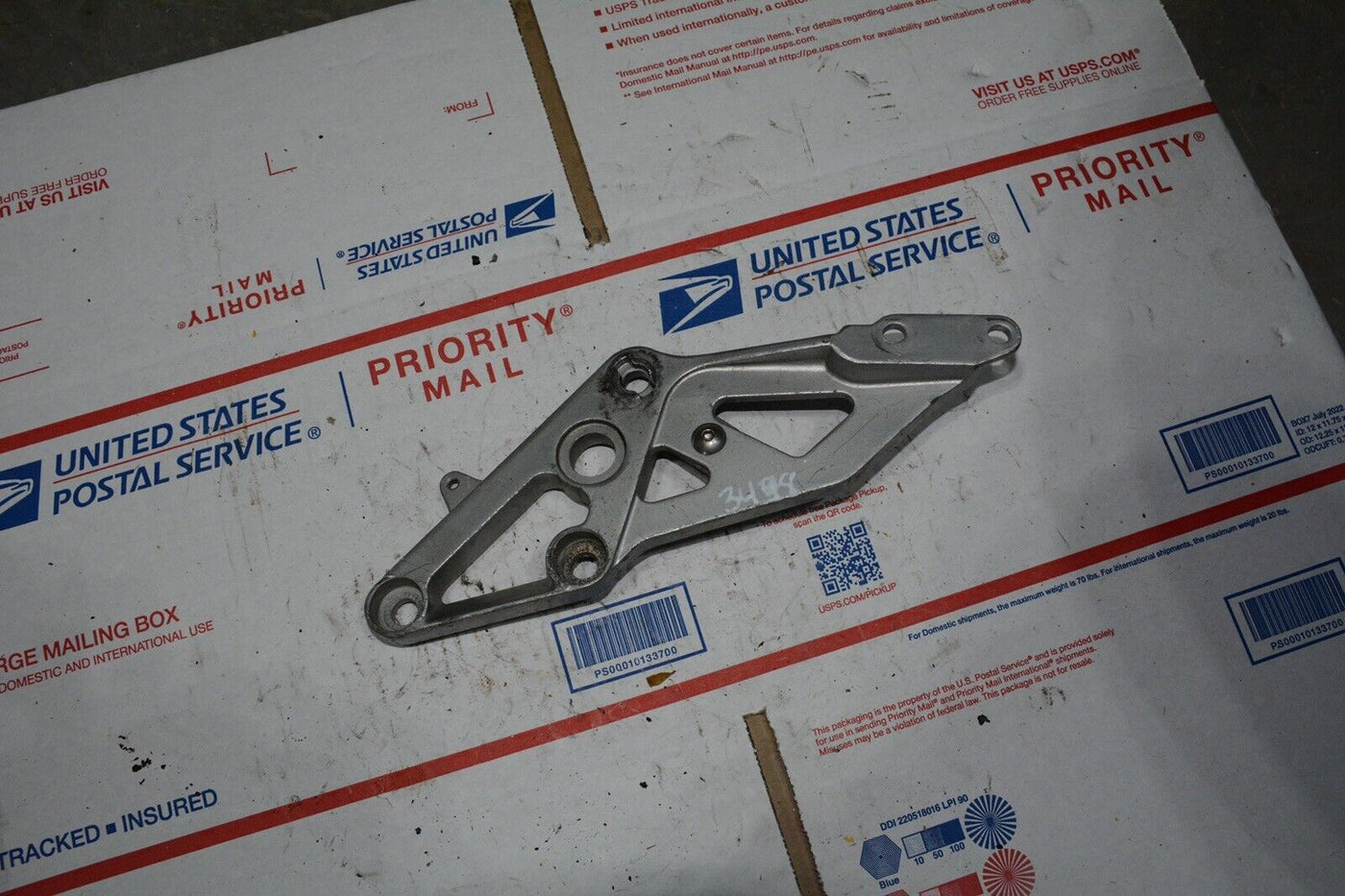 95 Suzuki GSXR750 GSXR 750 Right Front Peg Mount