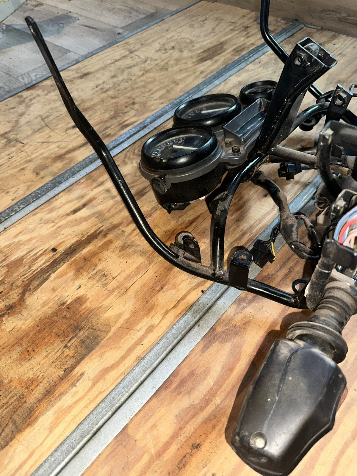 Gauges instruments speedometer FZR1000 Yamaha fzr 1000 87 88