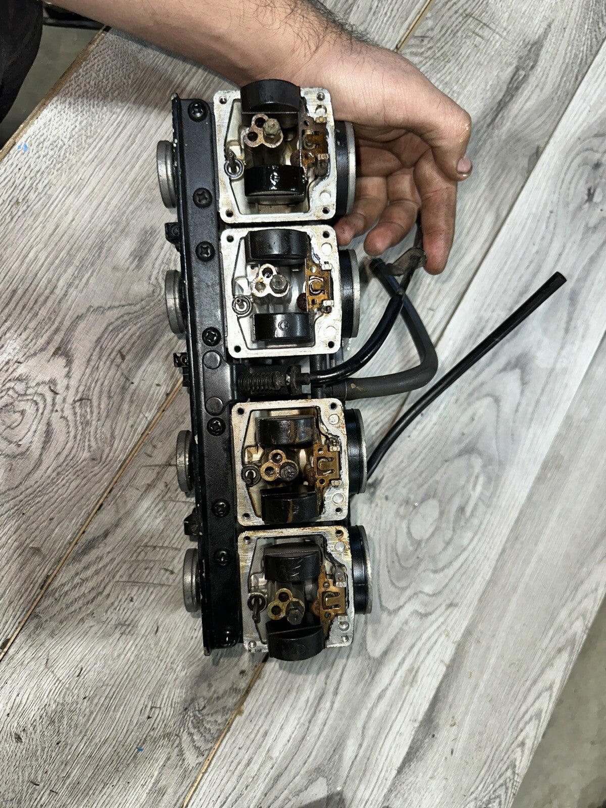 1984-85 KAWASAKI GPZ 550 ZX550 ZX KZ 550 CARBS CARBURETORS NEEDS CLEANING