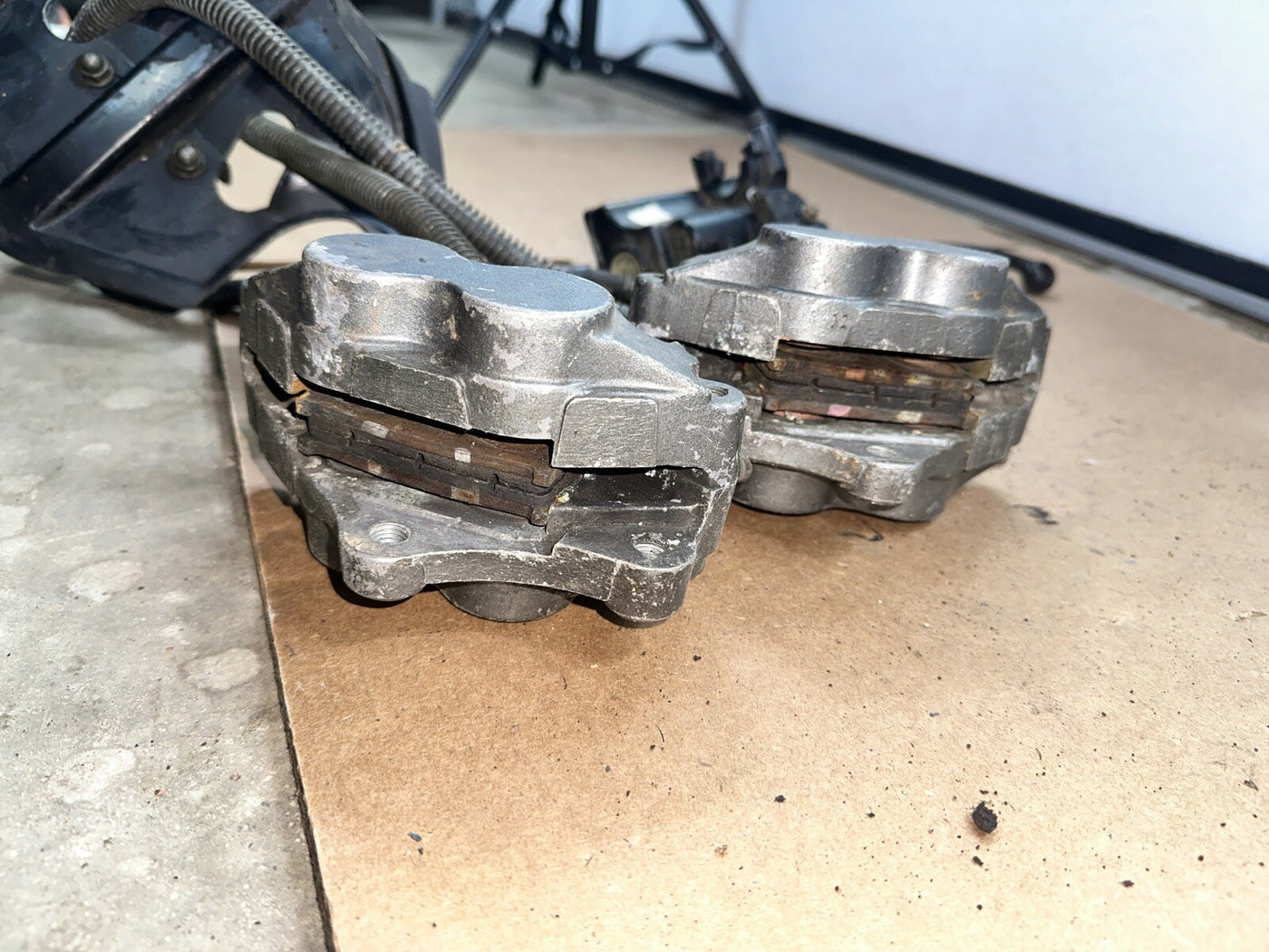 95-97 KAWASAKI NINJA ZX6R ZX600F RIGHT LEFT FRONT BRAKE CALIPER SET W MASTER 