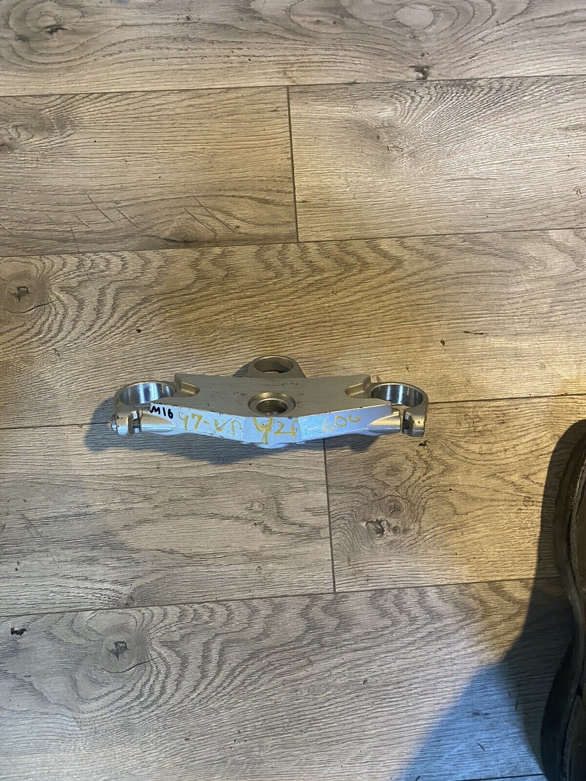 yamaha yzf600 upper triple tree