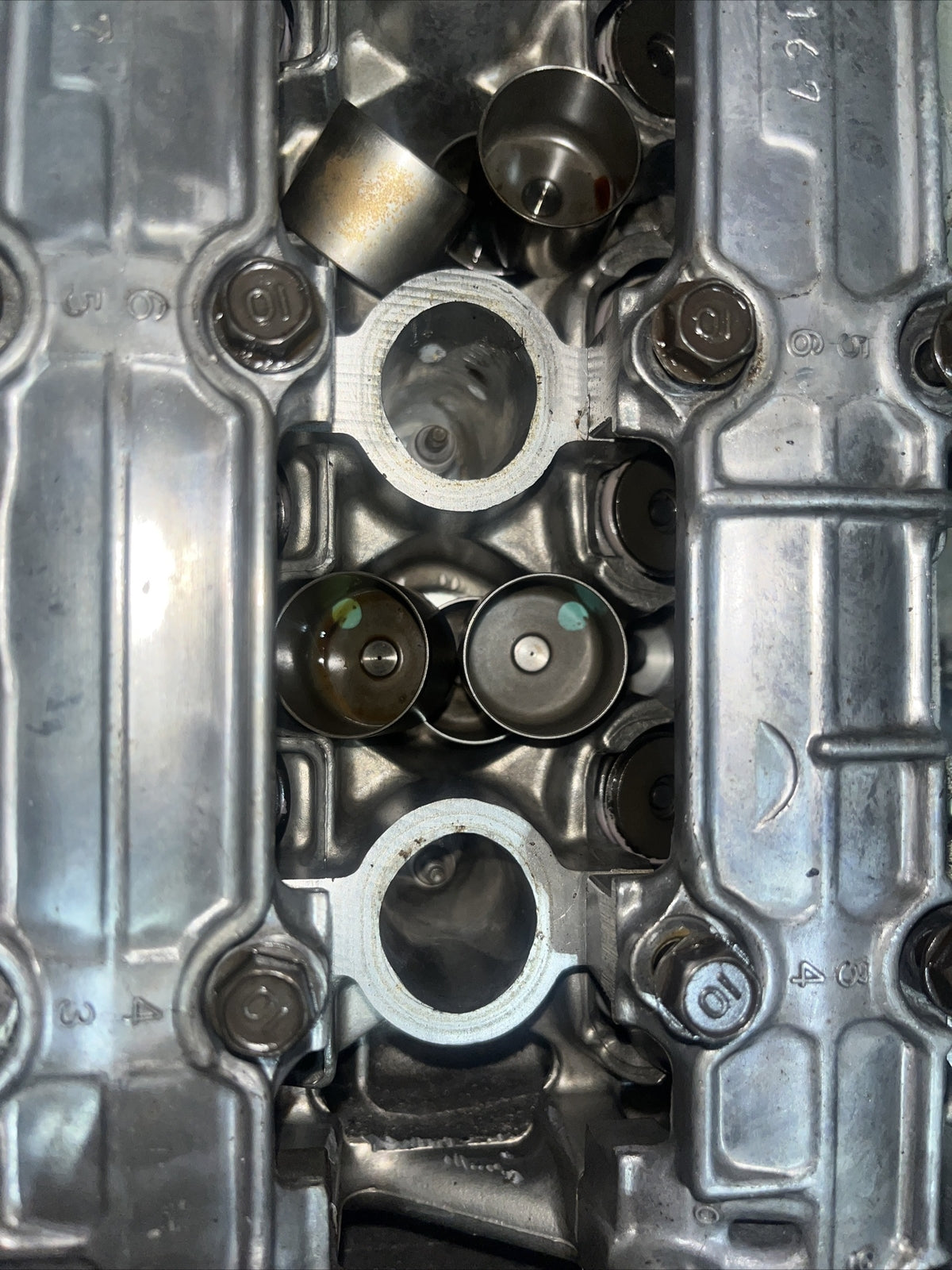 1995 HONDA CBR900 CYLINDER HEAD W/ VALVES CBR 600