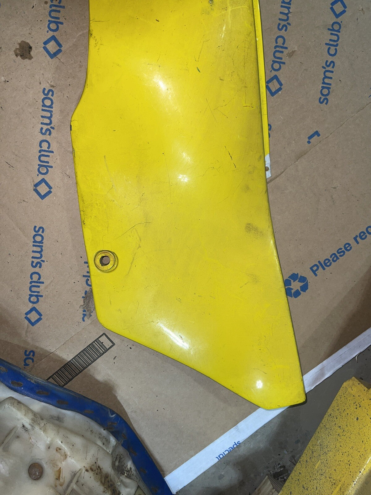 88 Yamaha Fzr 600 Tail Fairing