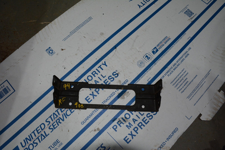 1994 94 Suzuki RF900 R RF 900 rear back fender mount bracket