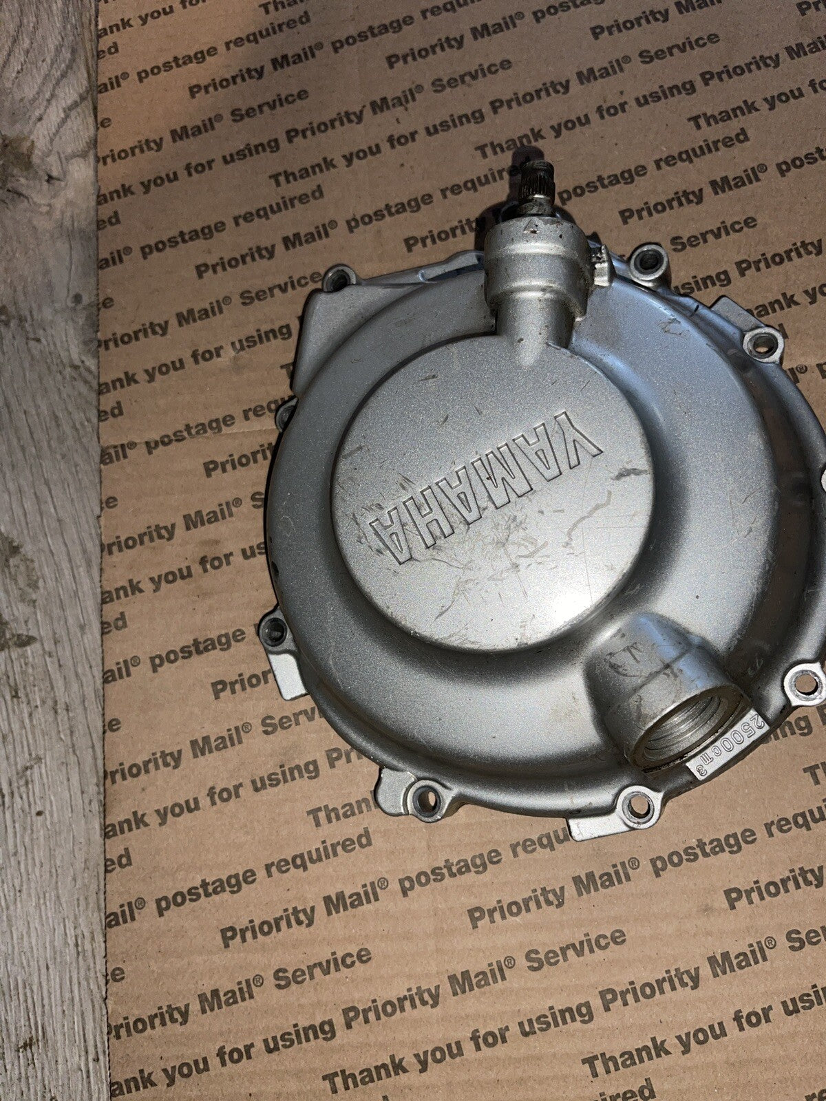 01-02 2001 2002 Yamaha Yzf R6 Engine Clutch Cover