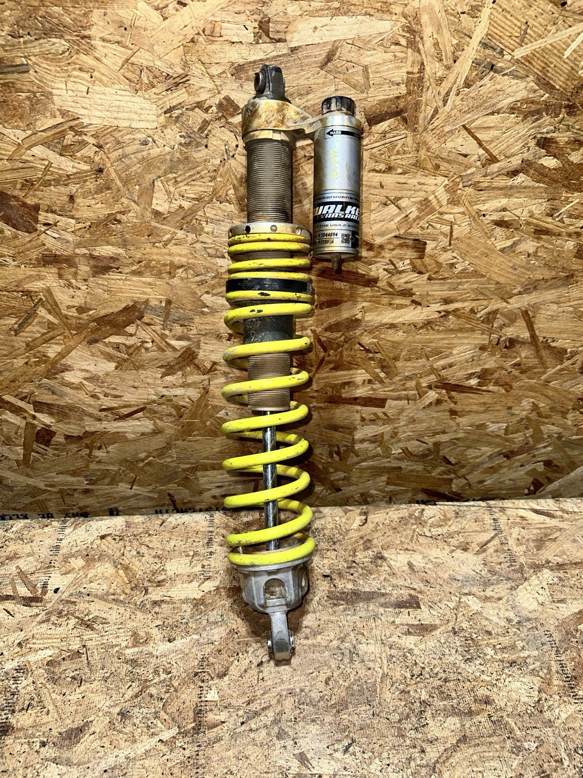 Polaris RZR XP 1000 20 Highlifter Walker Evans Front Left Shock Damper 7044894