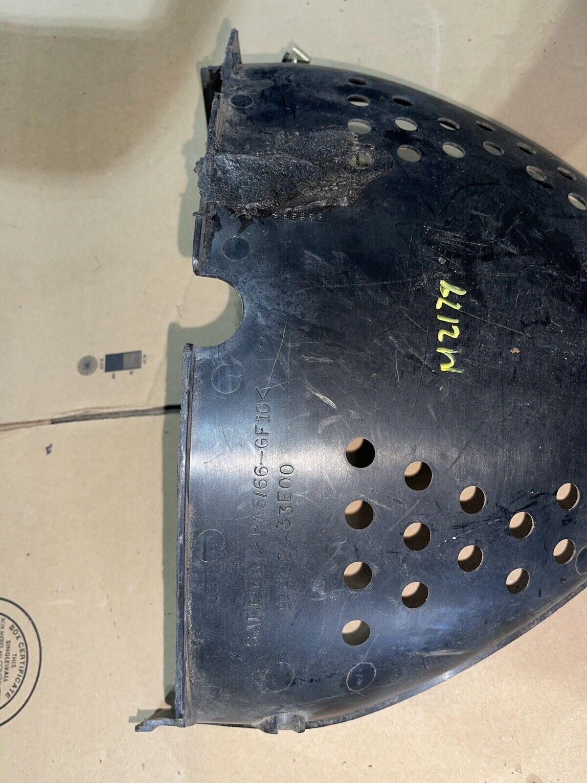 97-99 SUZUKI GSXR 750 + 600 FRONT CENTER "V" COWL COVER FAIRING # 94498-33E01