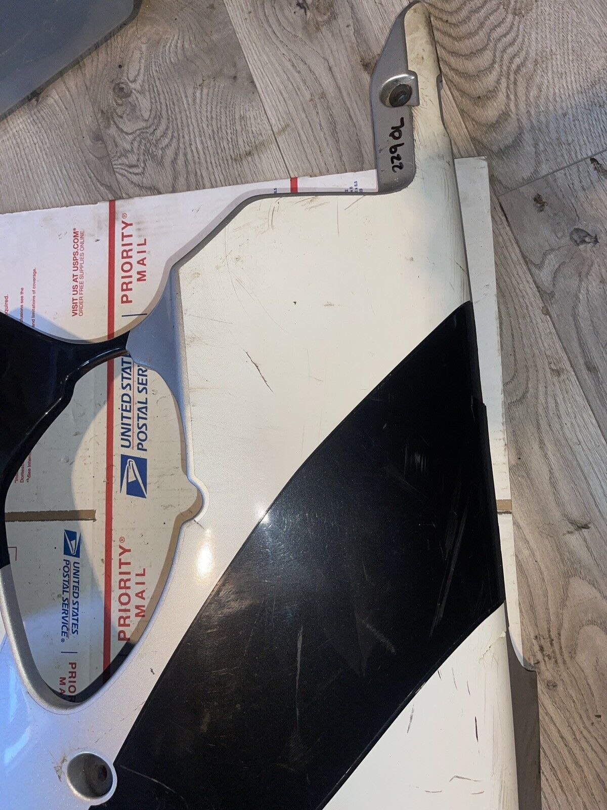 00-02 KAWASAKI ZX6R ZX600J LEFT SIDE LOWER FAIRING COWL