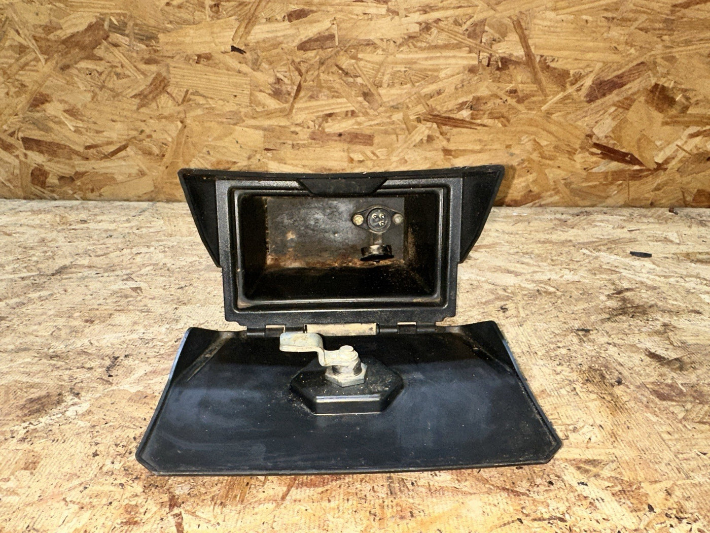 Polaris RZR XP 1000 20 Storage Box Front 5454419-070