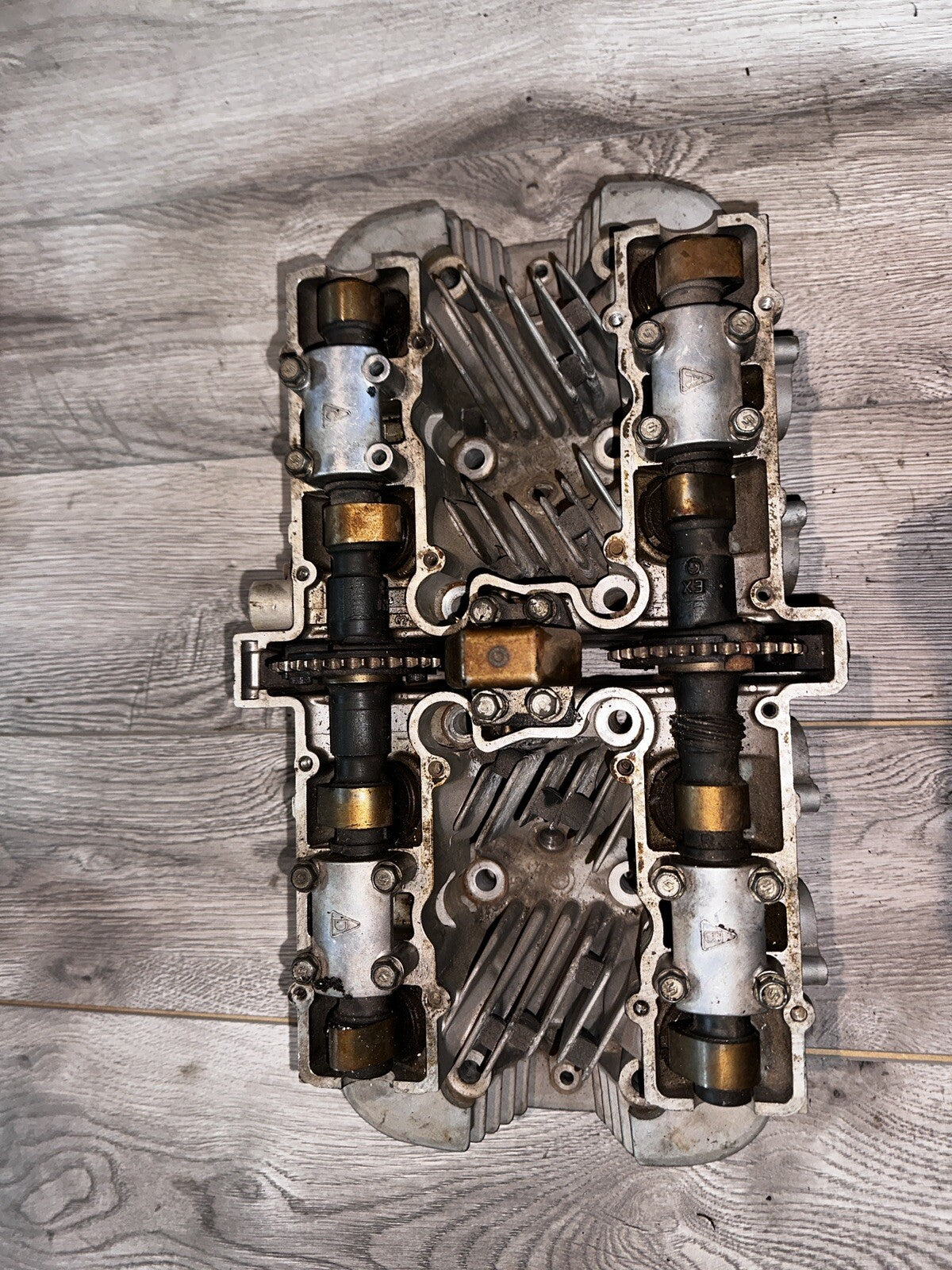 77 Suzuki Gs 750 Cylinder Head