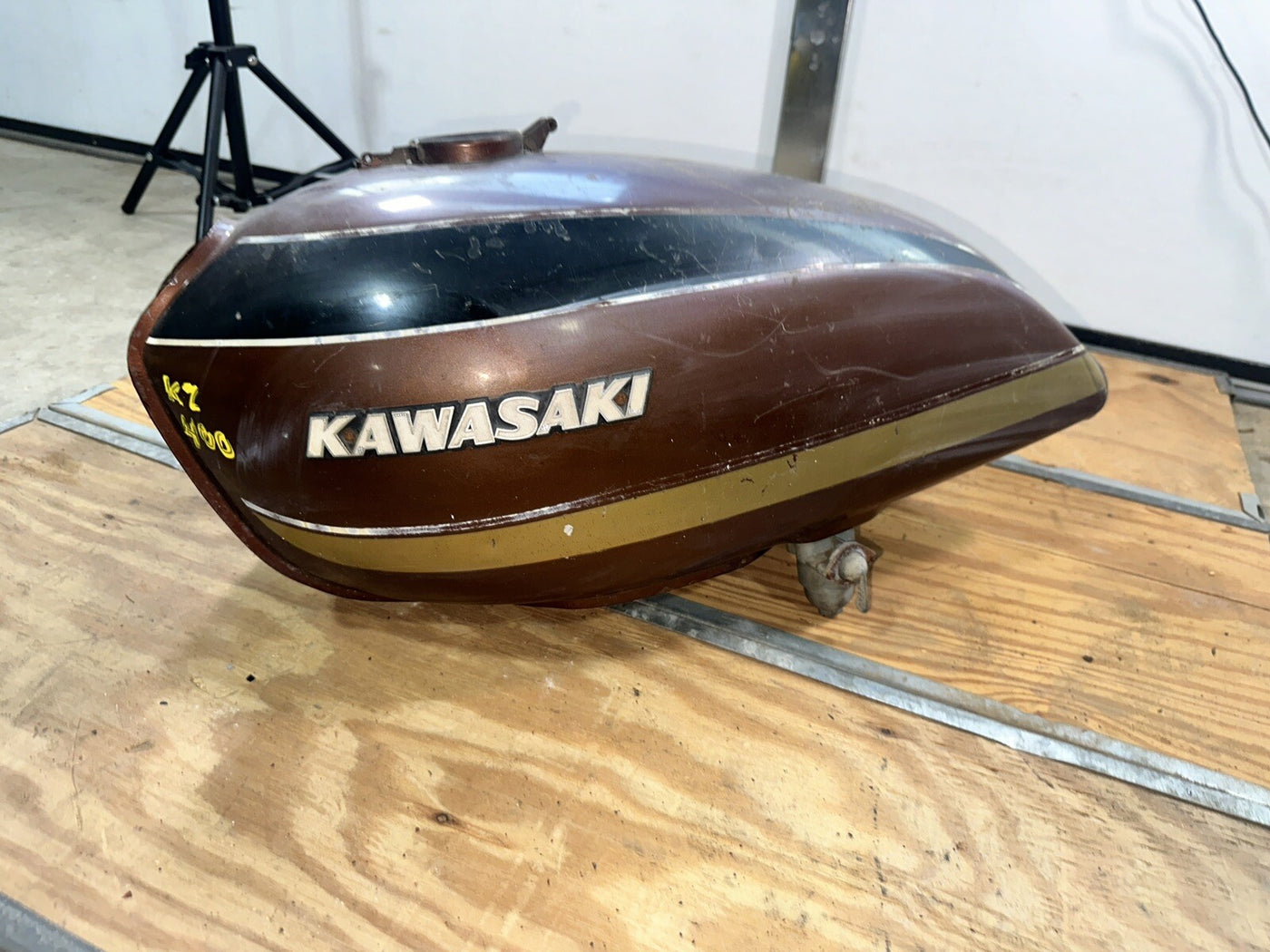 1974-77 Kawasaki KZ400 KZ 400 Gas Tank Fuel