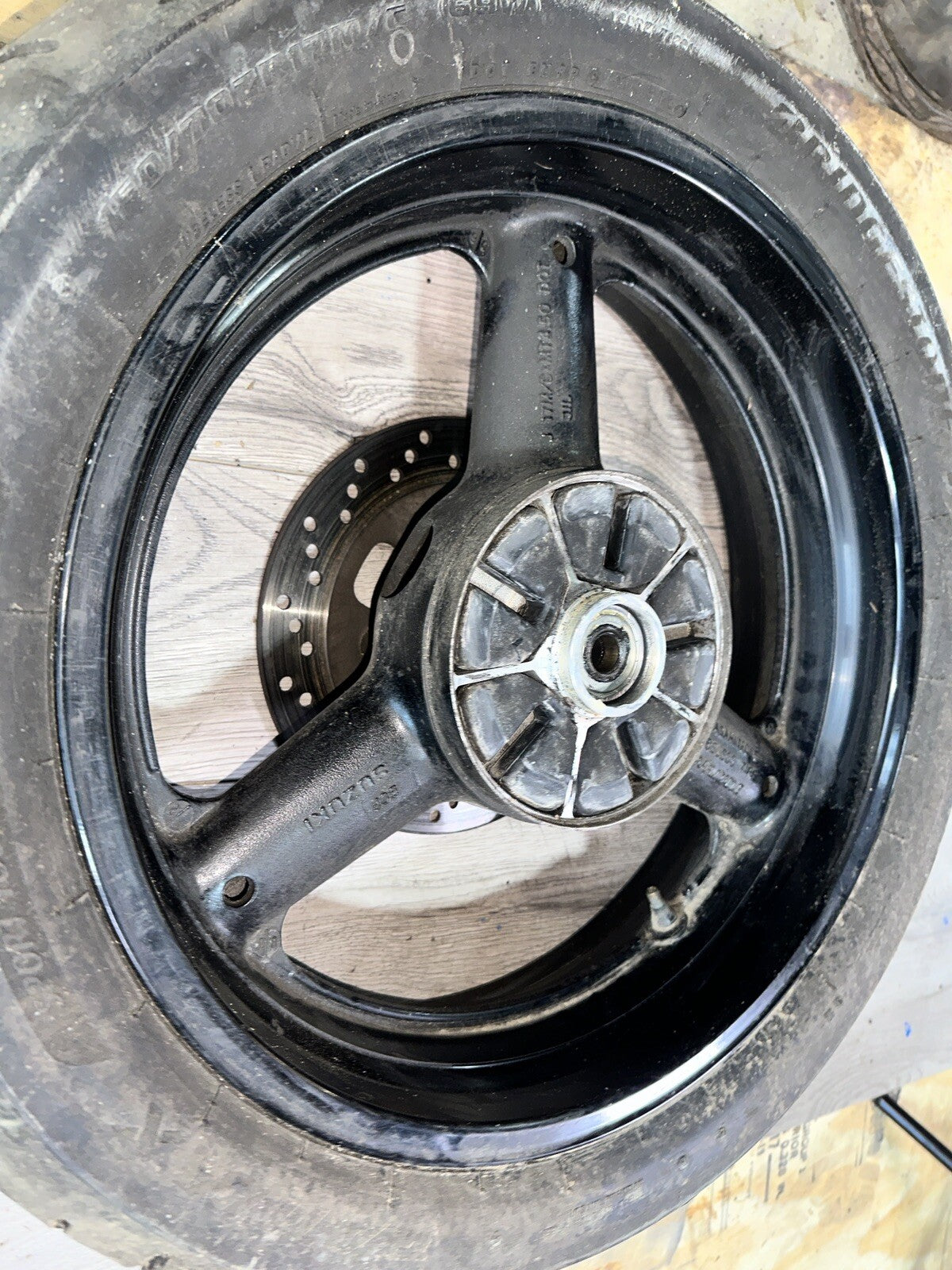 98-06 Suzuki Katana GSX 600 750 F Rear WHEEL RIM