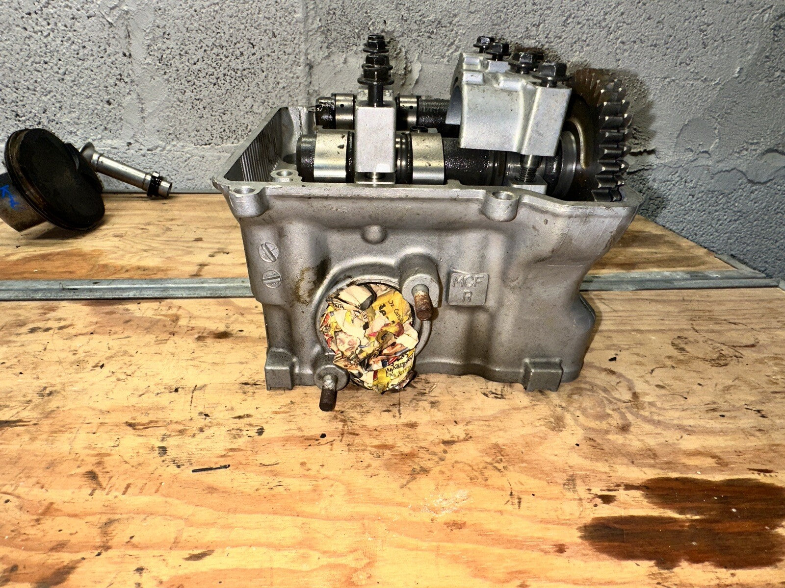 02-06 HONDA RVT1000R RC51 SP2 Engine Motor Cylinder Head REAR