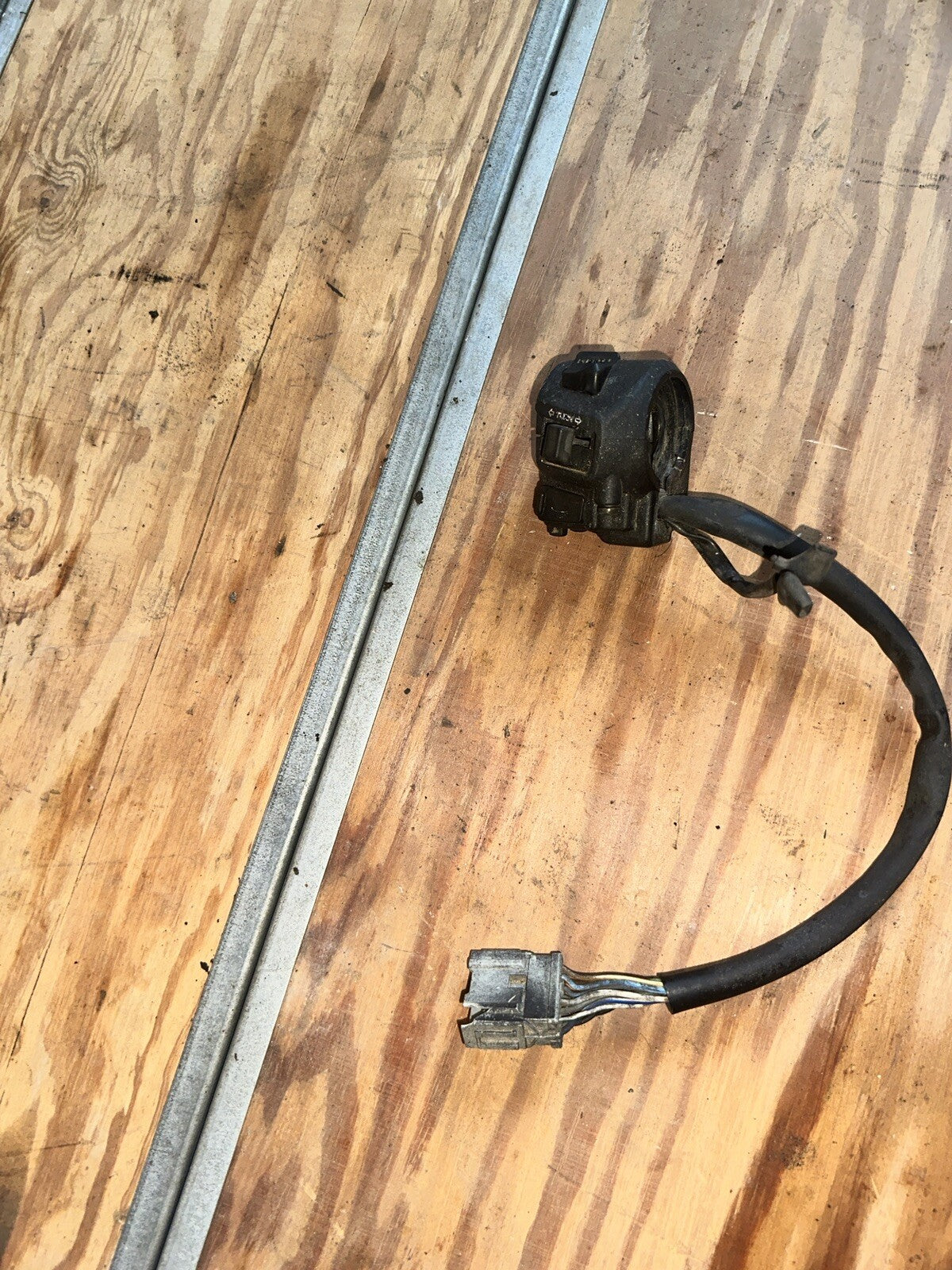03-04 Honda CBR 600RR CBR600RR Left Switch High Low