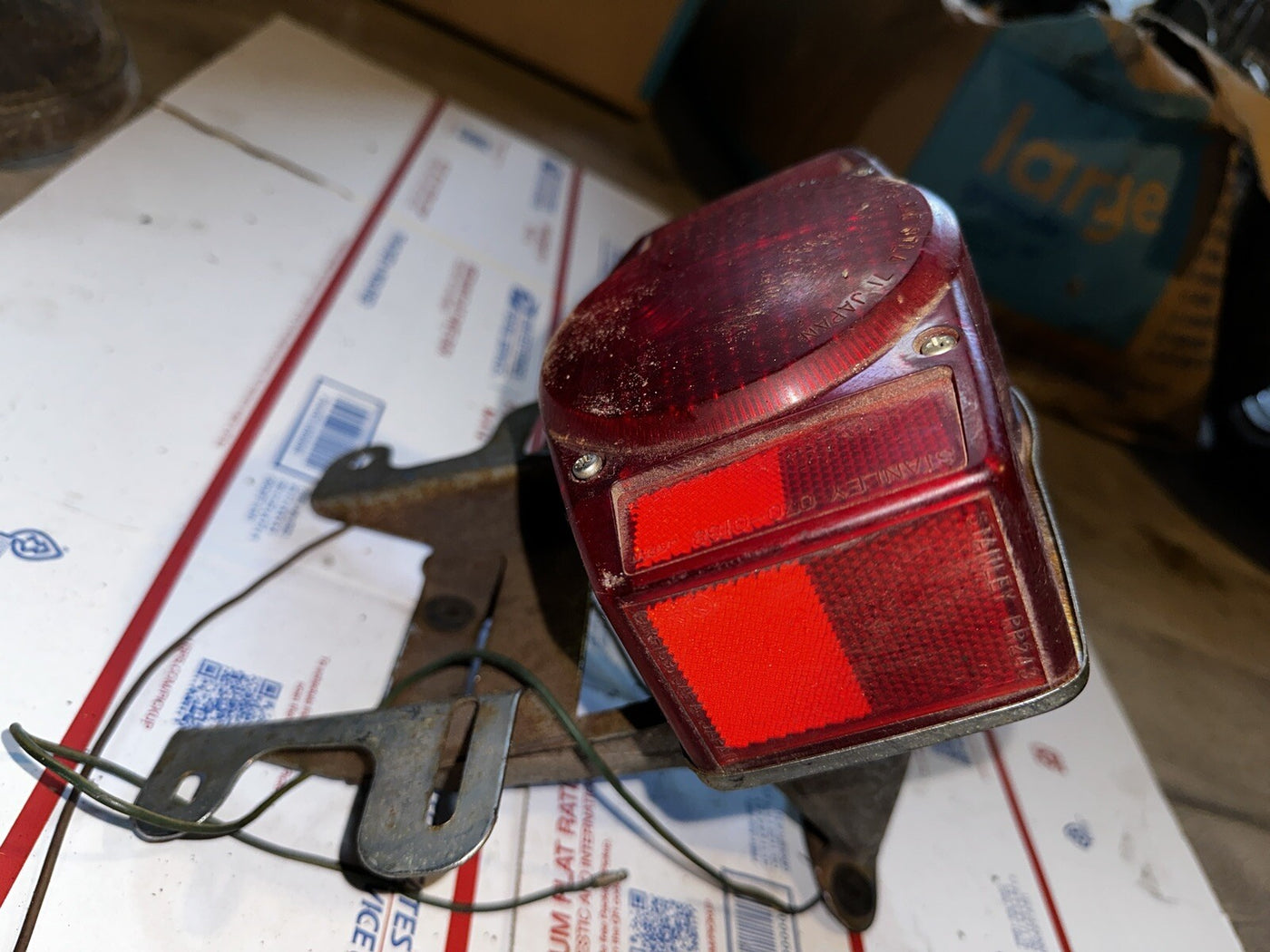 Tail Lamp Stop Brake Light - Honda CB350 CB450 CB400F CB550 CB750