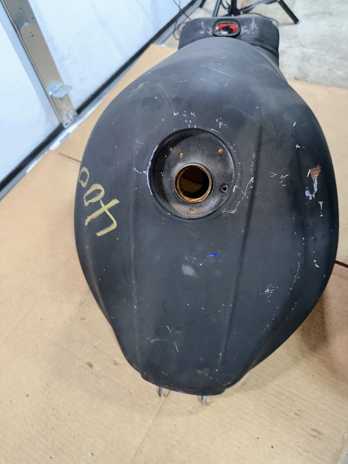 99 Yamaha Yzf 600 Gas Tank Fuel Tank