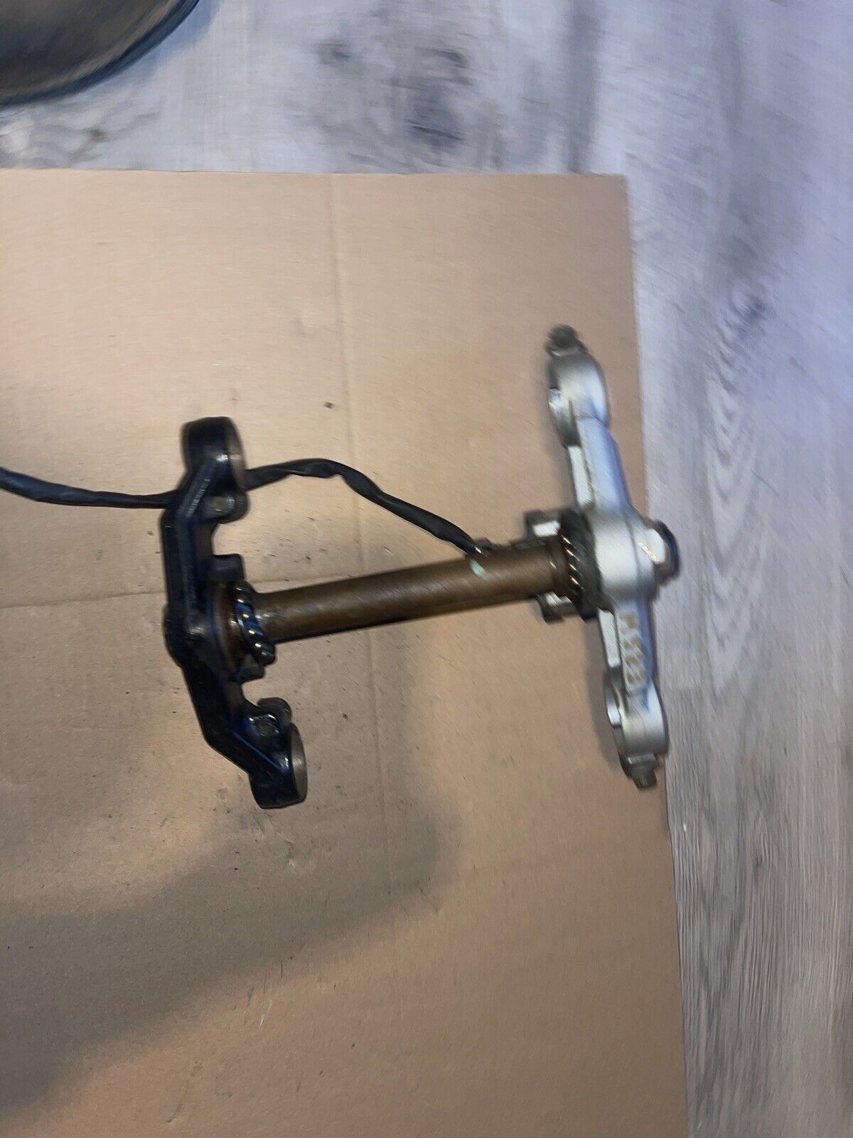 1990 90-96 Honda CBR1000F Hurricane Triple Tree Steering Stem Fork Tube Clamp