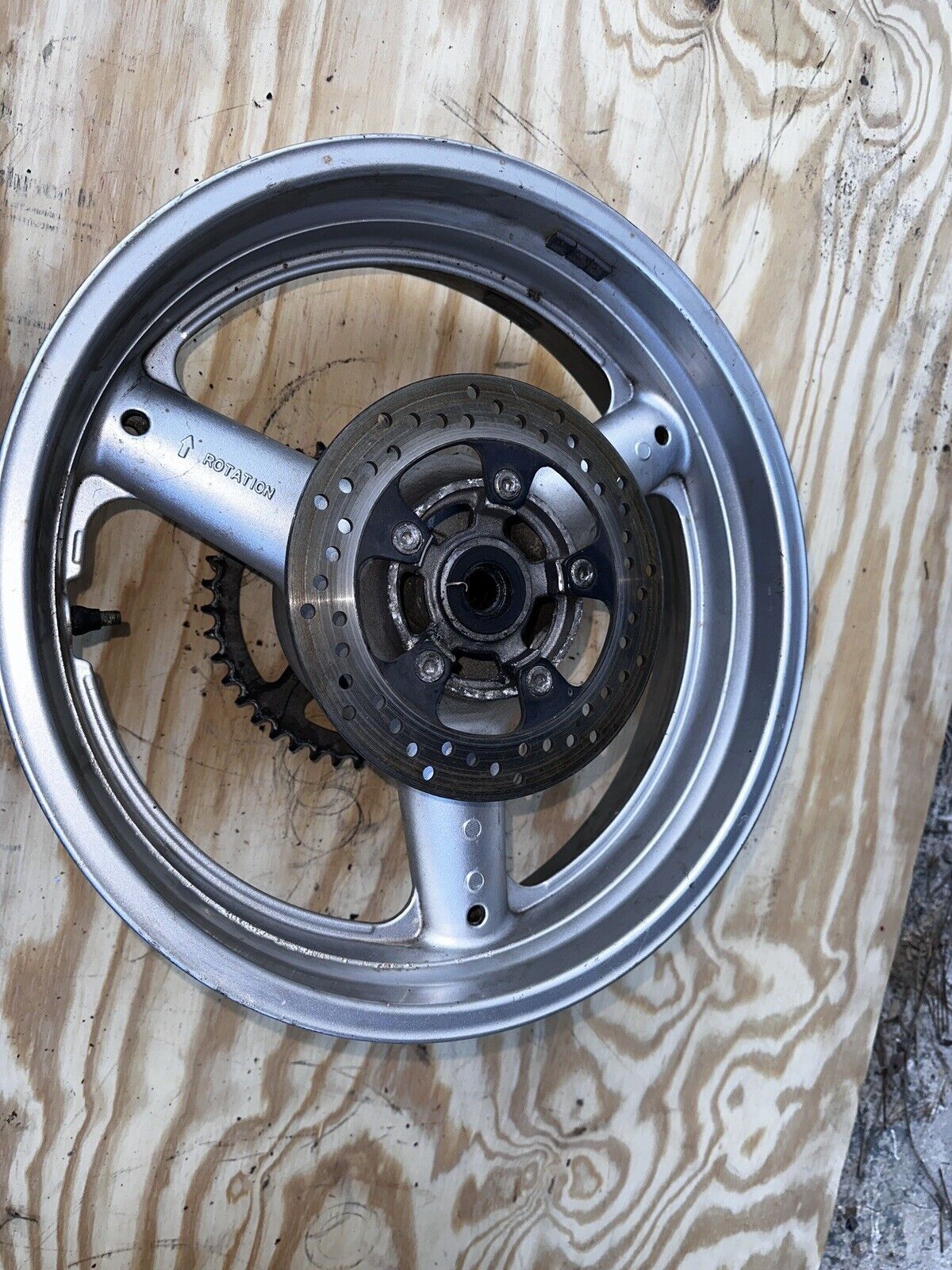 2003 - 2009 SUZUKI SV650 REAR WHEEL RIM 17x4.5