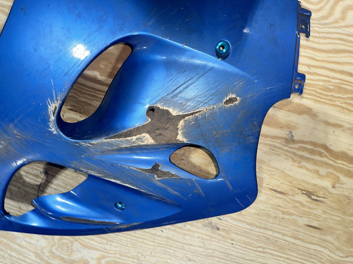 SUZUKI GSXR600 SRAD 1997-2000 OEM RIGHT SIDE MID COVER FAIRING COWL 94471-33E00