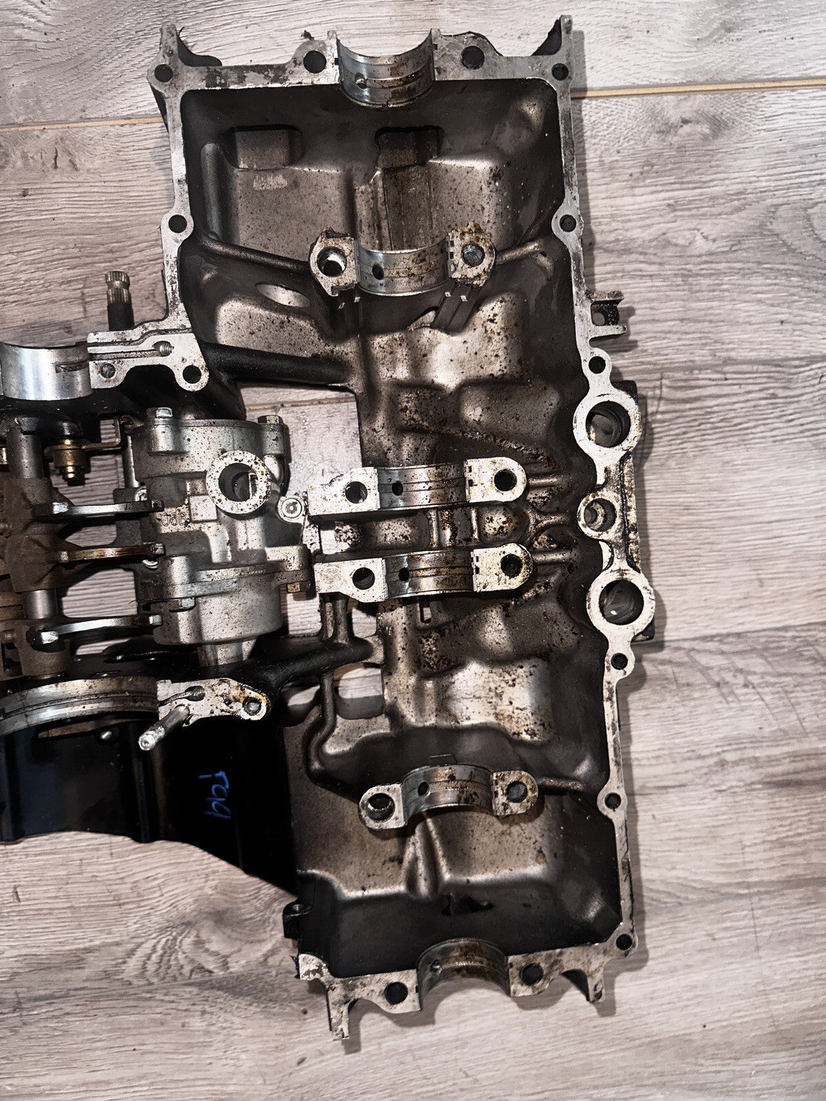 Suzuki GSXR750 GSXR 750 86 1986 1987 87 Engine Crank Lower Case Block Crankcase