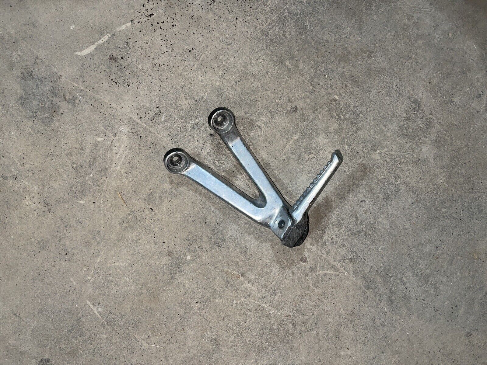 00-01 YAMAHA YZF R1 RIGHT LEFT REARSETS REAR SET DRIVER FOOT PEGS 