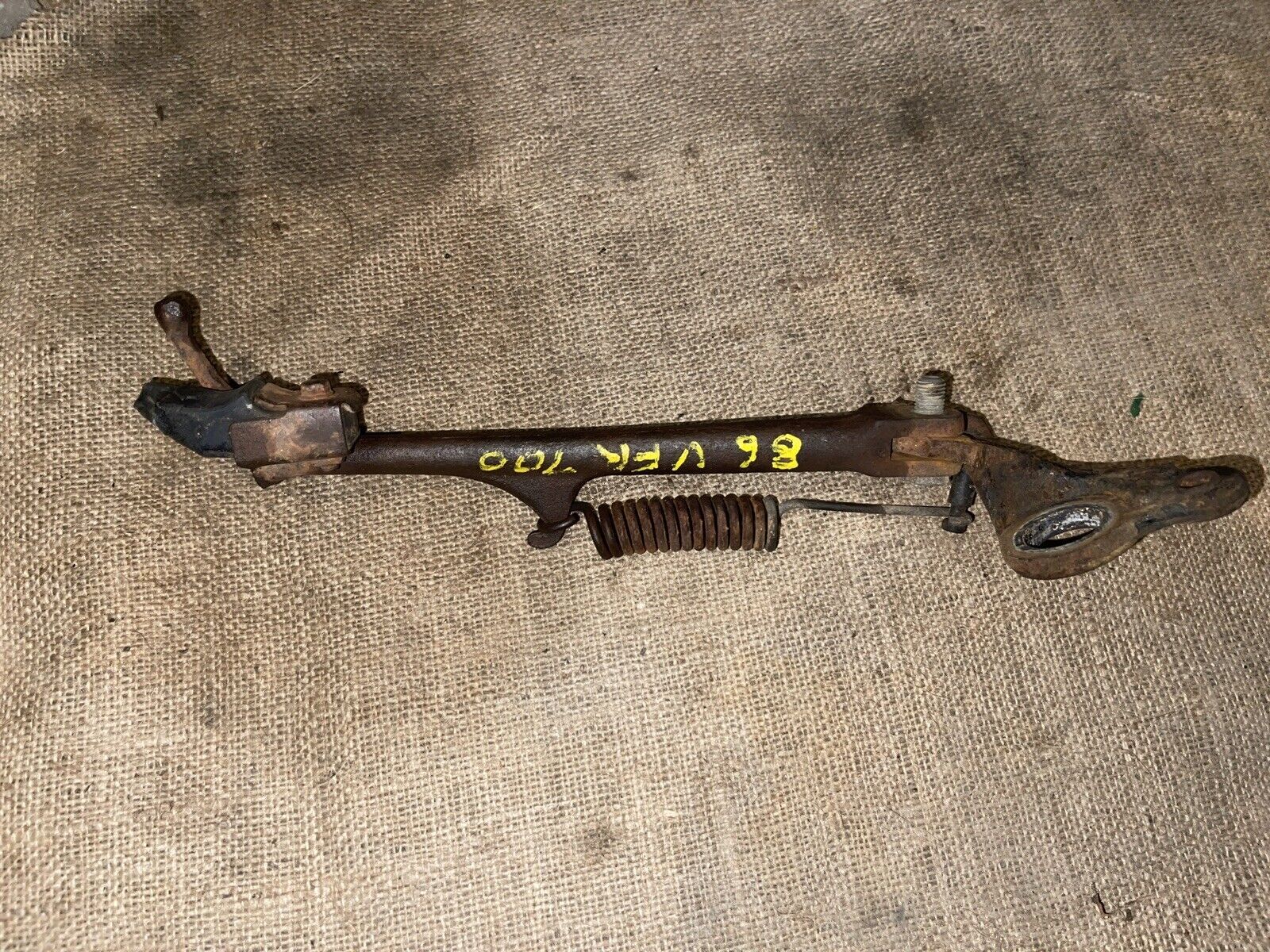 86 Honda VFR 750 F Interceptor  Kick Stand Side