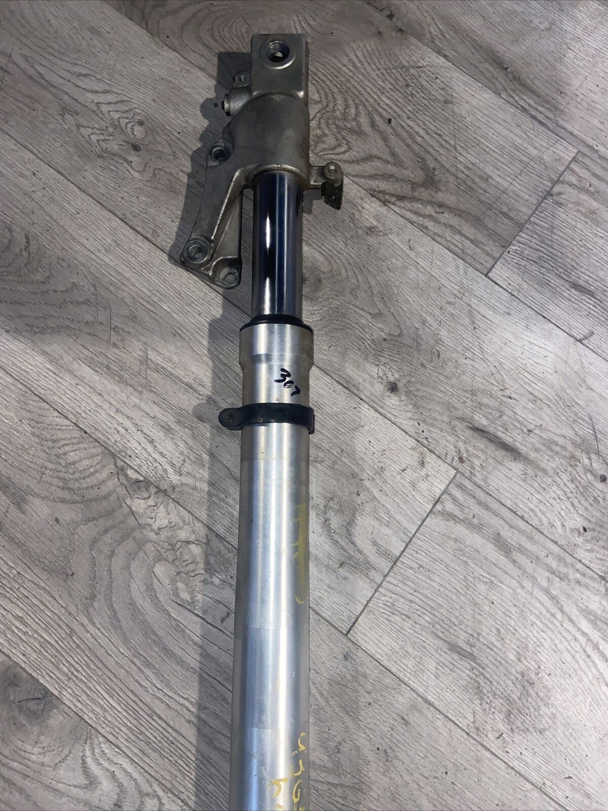 93 Suzuki Gsxr600 Fork Left Suspension Legs Shock Tubes