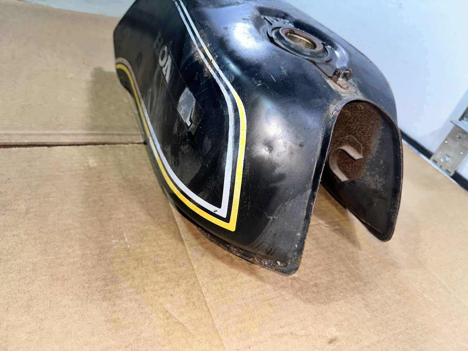 Honda CB250N CB400N Superdream CB 250 400 N Fuel Petrol Gas Tank Reservoir