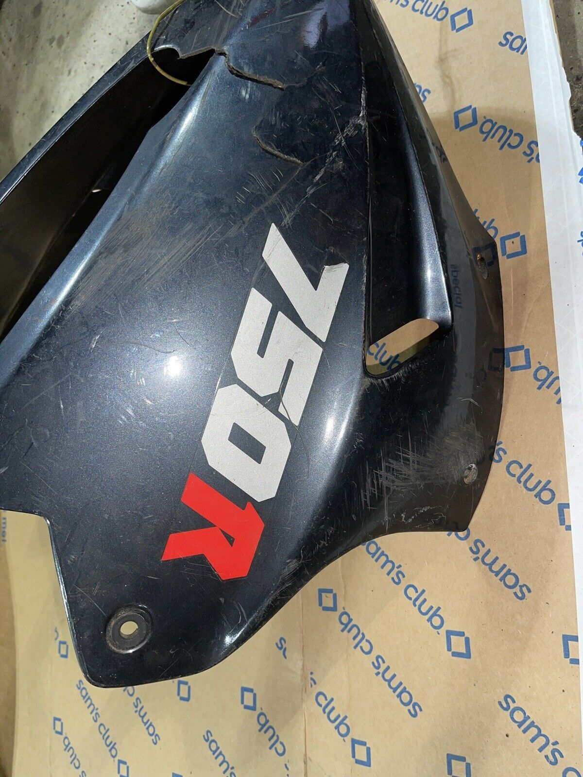 1986 KAWASAKI GPX 750-R UNDER BELLY LOWER FAIRING COWLING BLACK 55028-1130