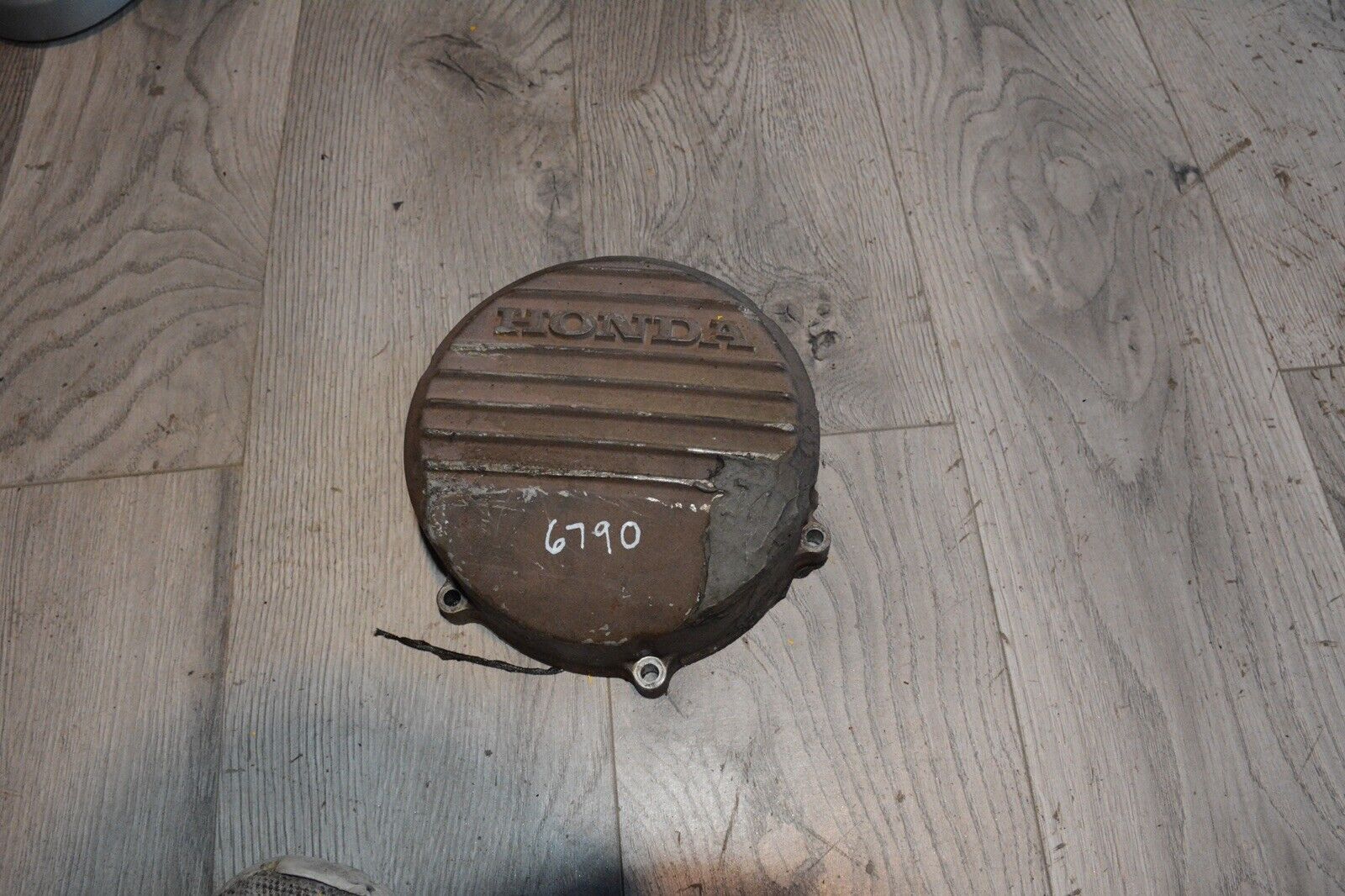 87 HONDA VFR700 VFR700F INTERCEPTOR ENGINE STATOR COVER