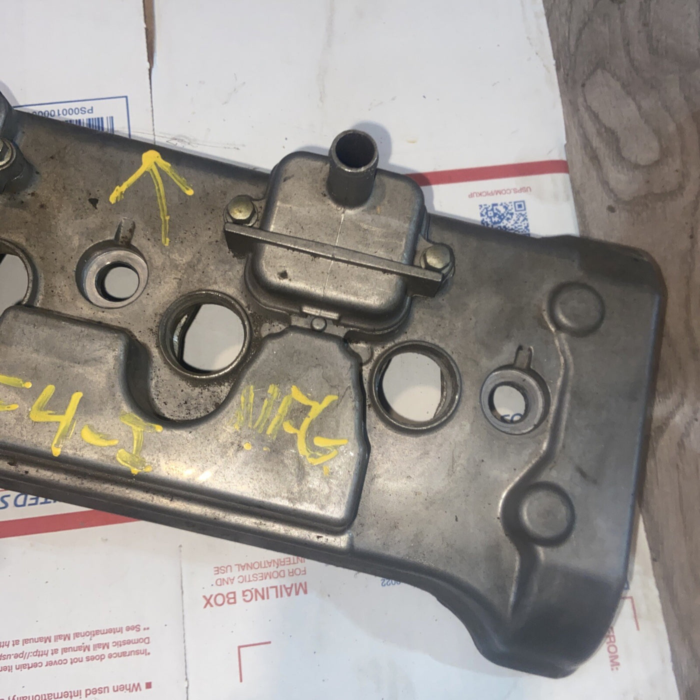 2002 Honda CBR 600 F4I Engine Valve Cover Cylinder