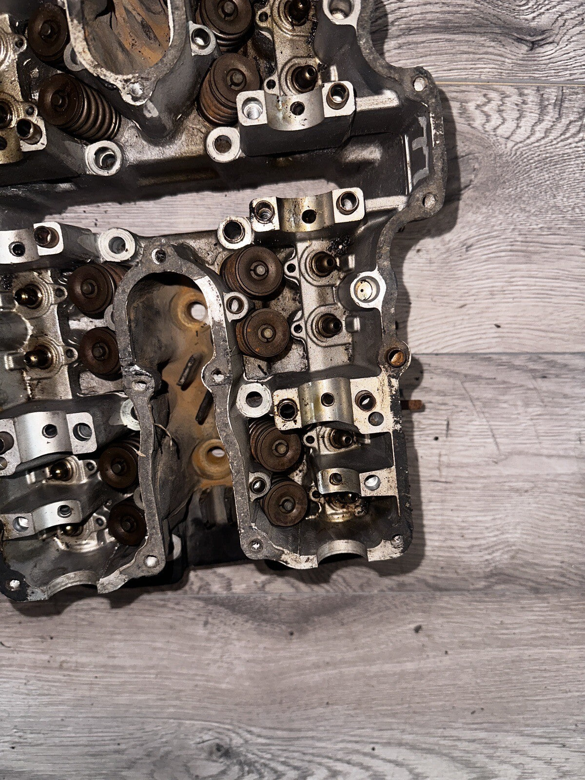 1983 Honda Cb550sc Cb 550 Nighthawk Engine Cylinder Head