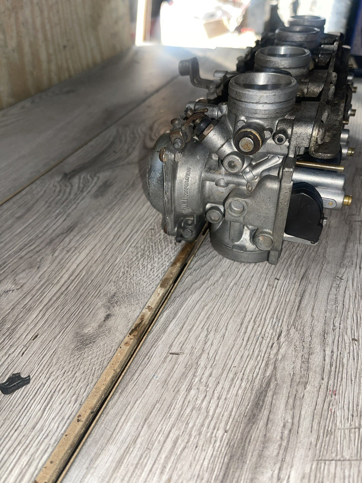 1981 YAMAHA MAXIM XJ550 XJ 550 H CARBURETOR ASSEMBLY