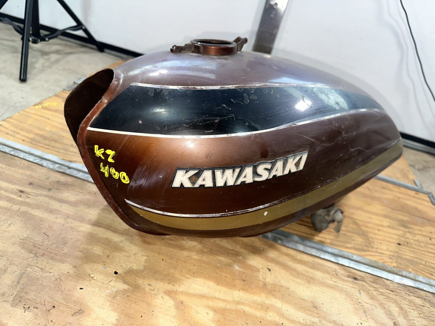 1974-77 Kawasaki KZ400 KZ 400 Gas Tank Fuel