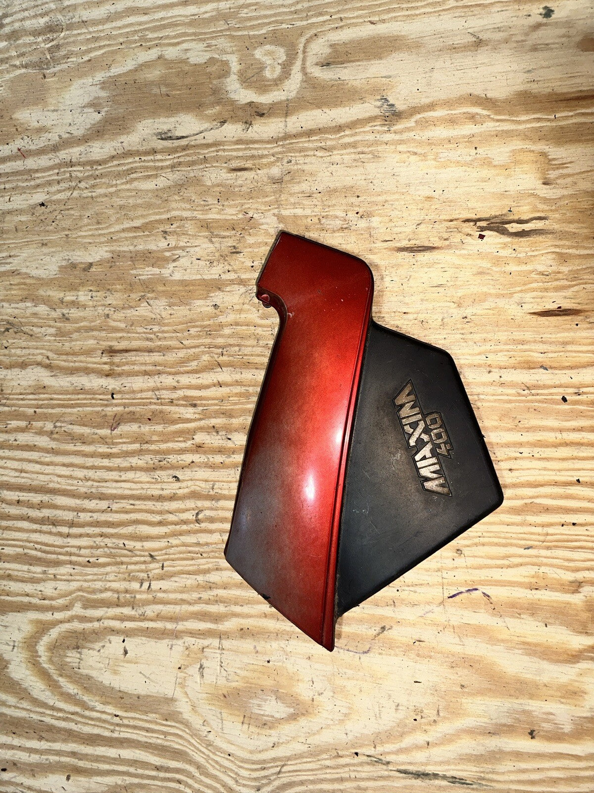 Yamaha 400 XJ XJ400 MAXIM Left Side Cover Panel 1983