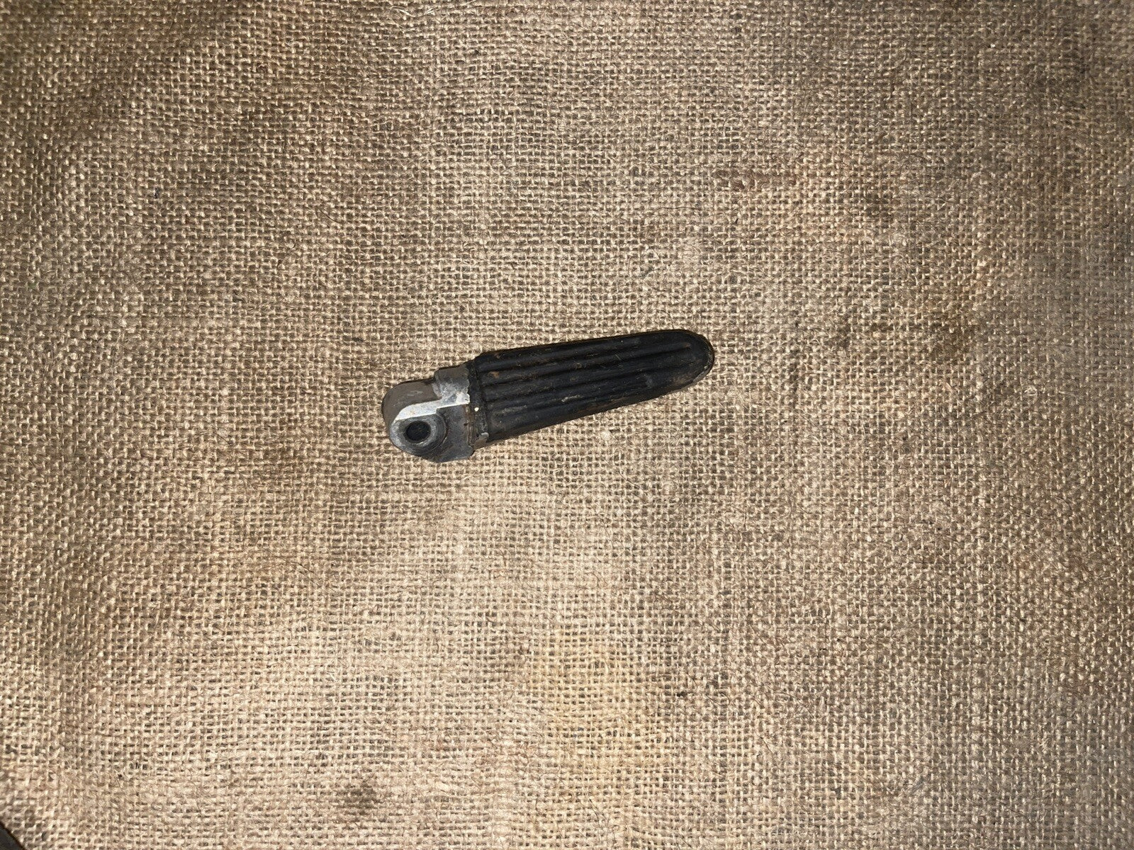 SUZUKI HAYABUSA DRIVER FRONT LEFT FOOT PEG STEP FOOTREST
