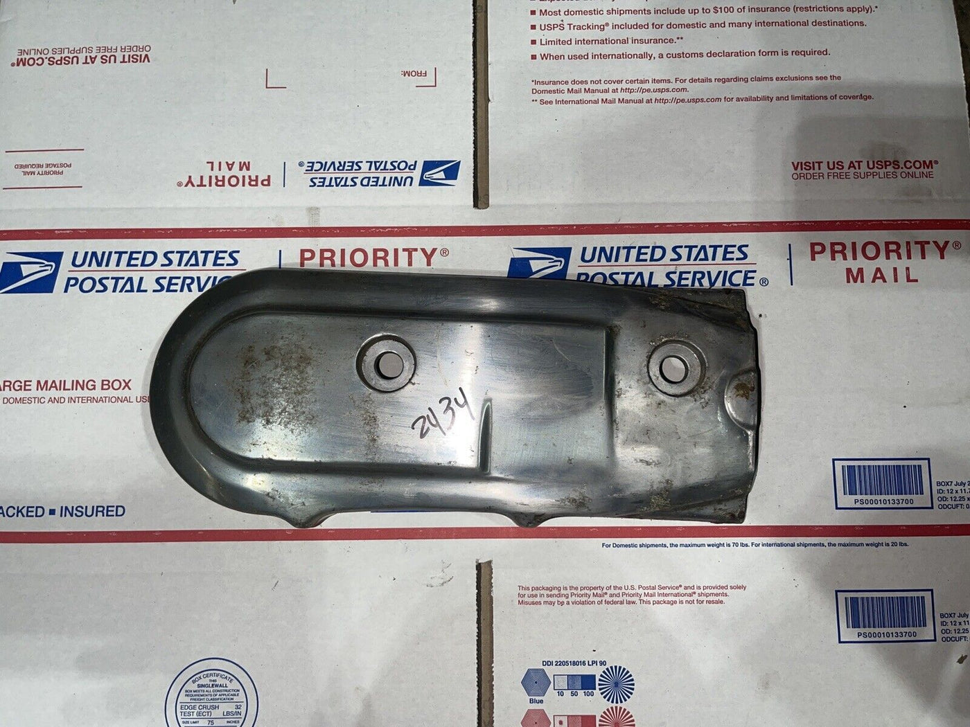 87 HONDA GOLDWING GL1200 85 GL1200I RIGHT FRONT ENGINE MOTOR COVER