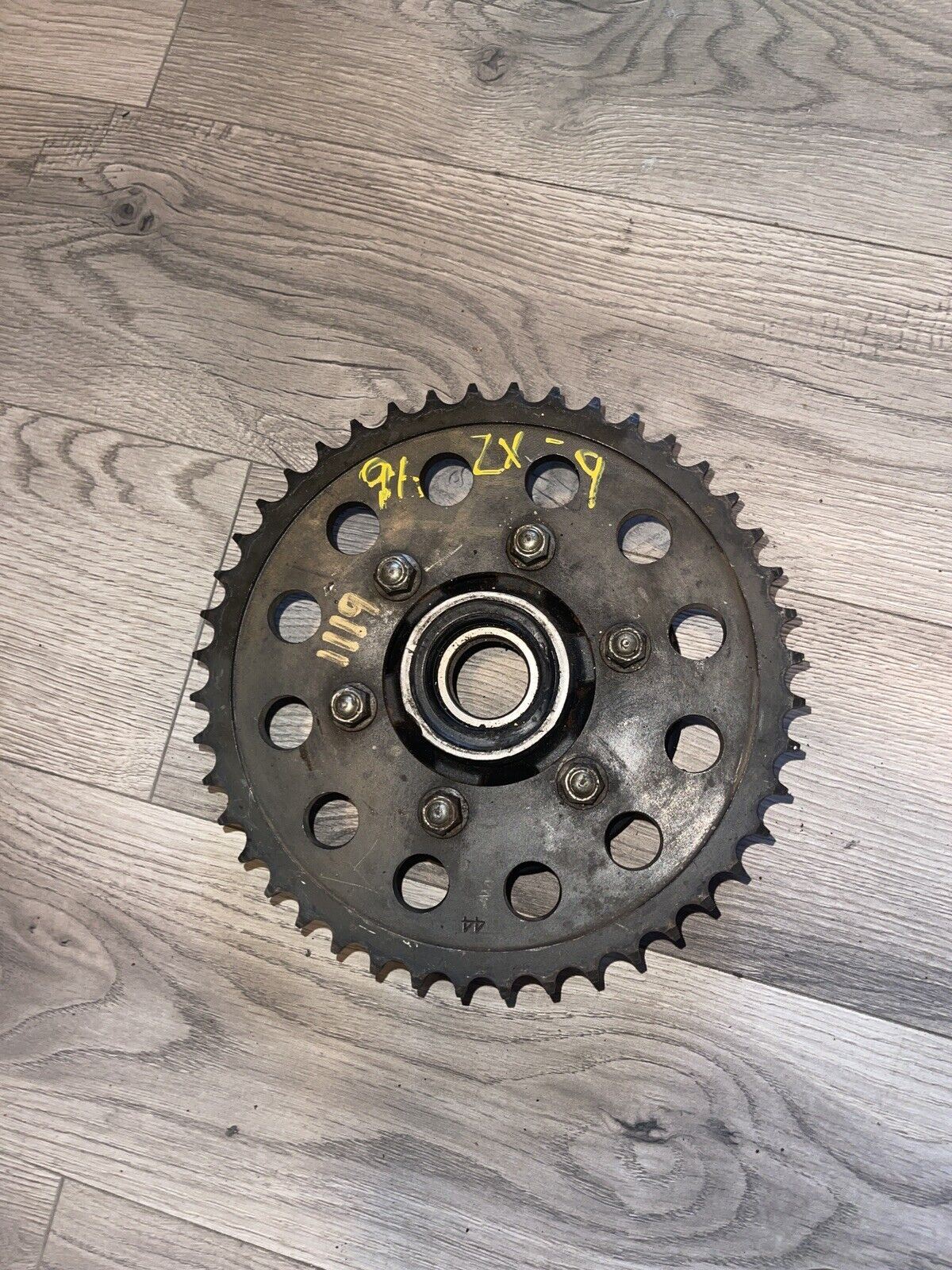 94 - 97 Kawasaki Ninja ZX900 ZX9 Rear Sprocket Hub Rim Wheel 95 96 1994