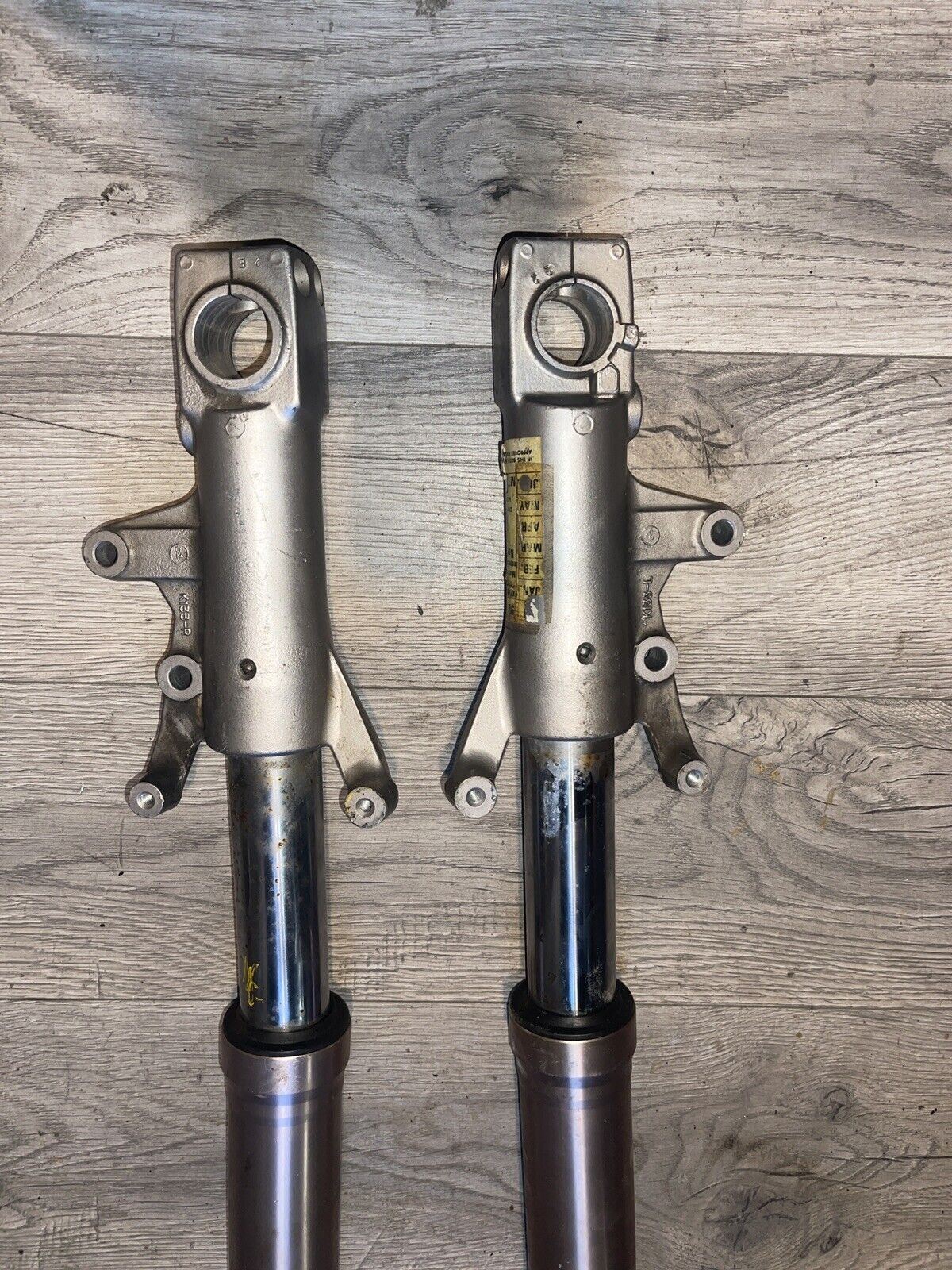 93-95  Kawasaki Ninja ZX7 ZX750L FRONT FORKS SHOCK SUSPENSION SET PAIR BENT!!!