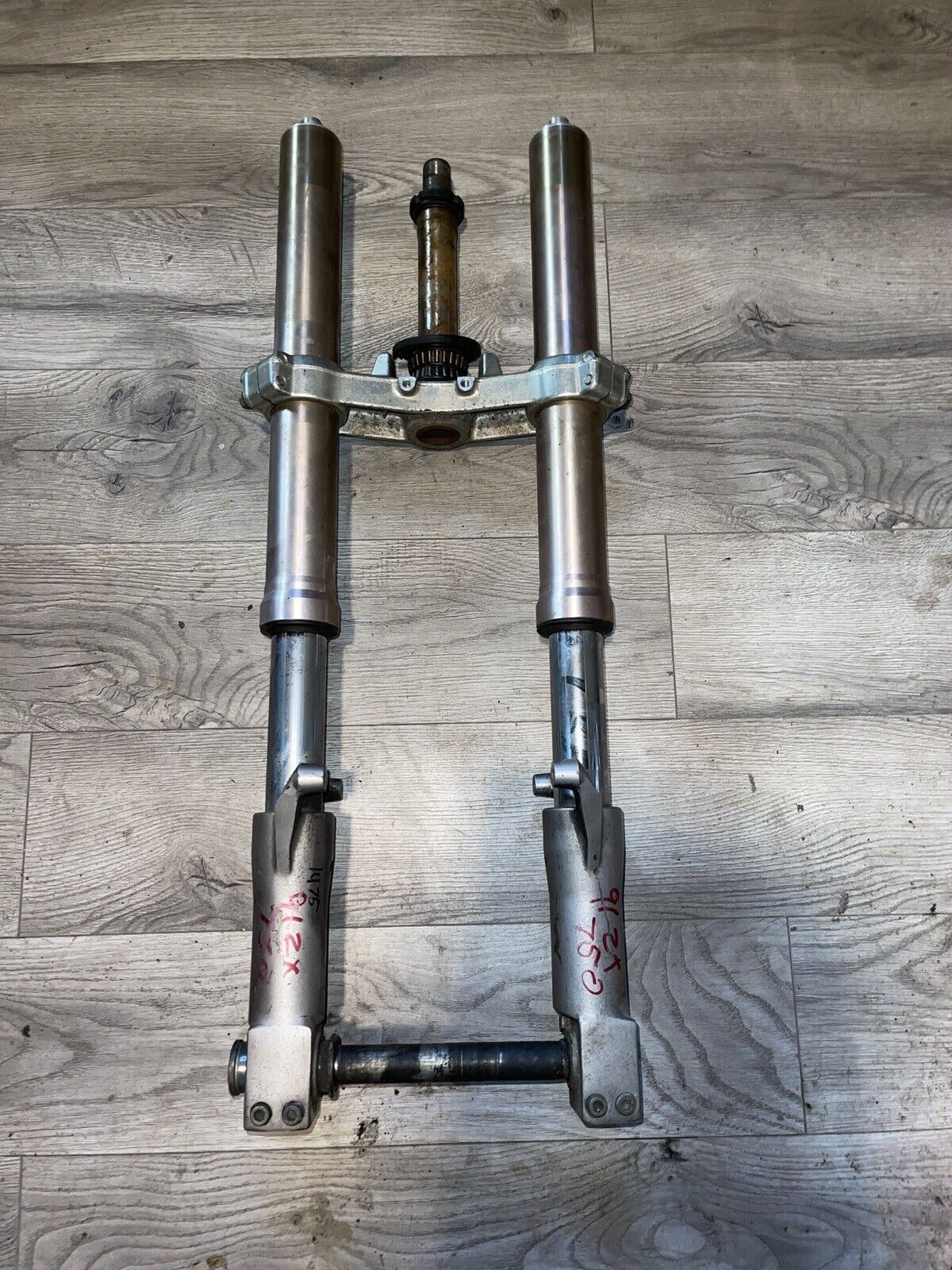 91 92 KAWASAKI NINJA ZX7 7R LEFT RIGHT FORKS TOP LOWER TRIPLE TREE AXLE FORK OEM