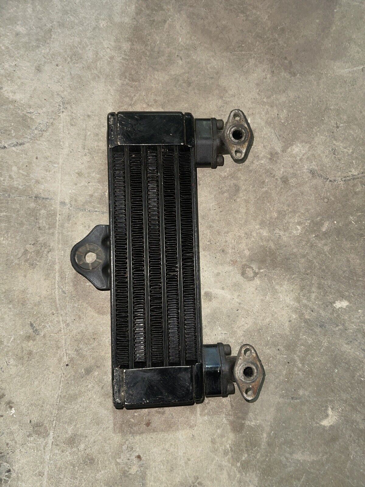 1984 Honda CB700SC CB700 Nighthawk S ' oil cooler radiator unit