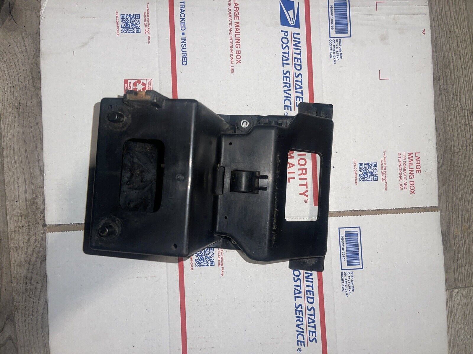 86 KAWASAKI ZX1000 ZX 1000A NINJA BATTERY BOX