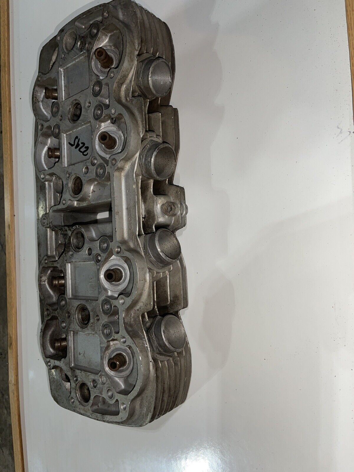 1974 Honda CB750  ENGINE TOP END CYLINDER HEAD