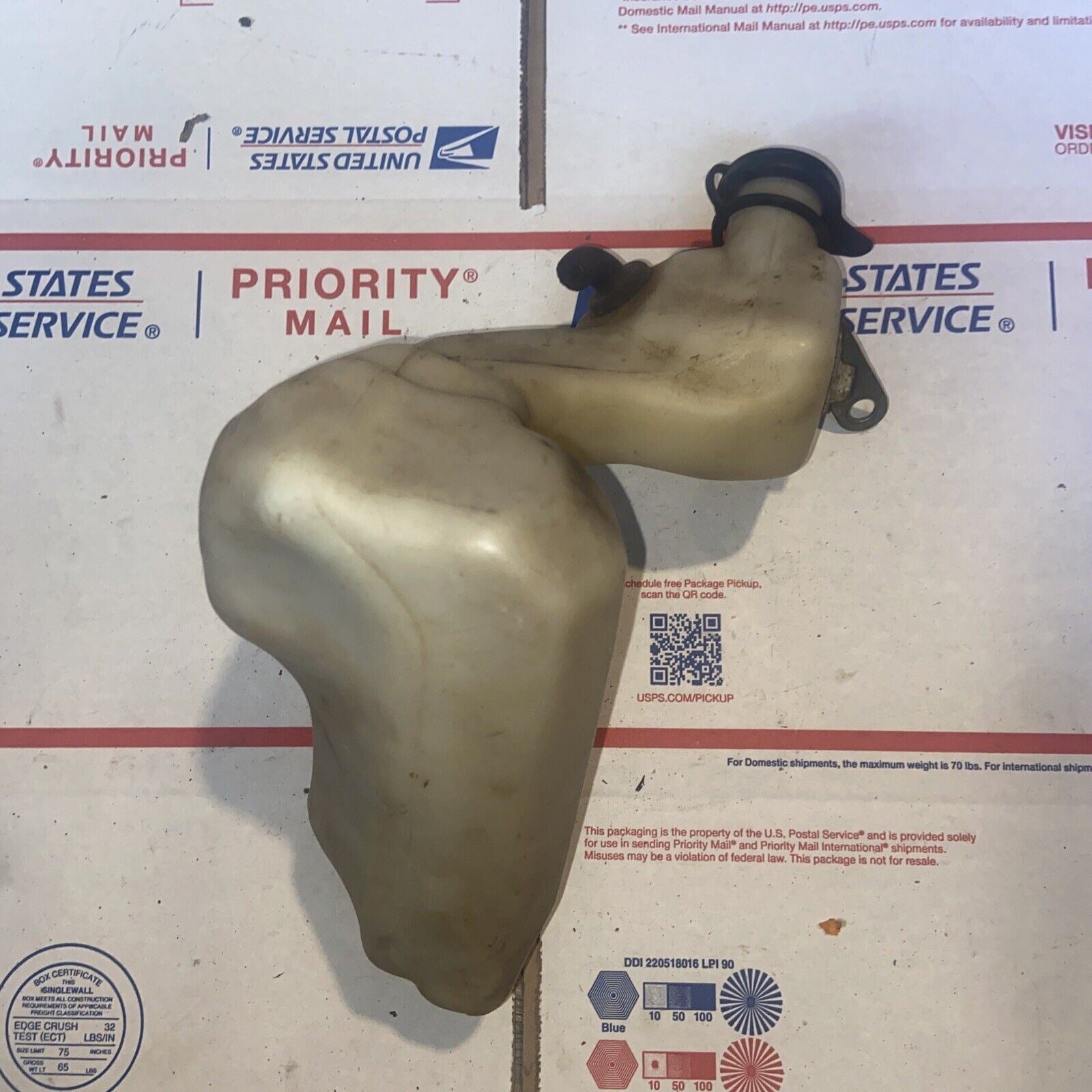 88 HONDA CBR600 CBR 600 RADIATOR COOLANT RESERVOIR TANK