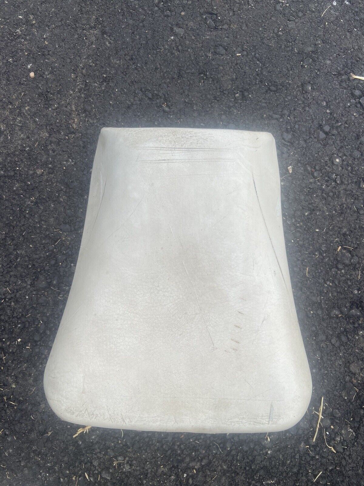 95 Yamaha YZF 600  Seat Driver Front Body Foam Cover