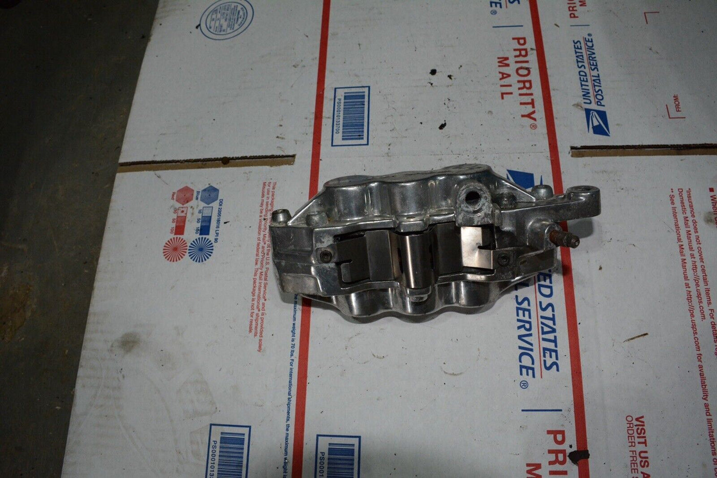 98 kawasaki zx7 front right brake caliper